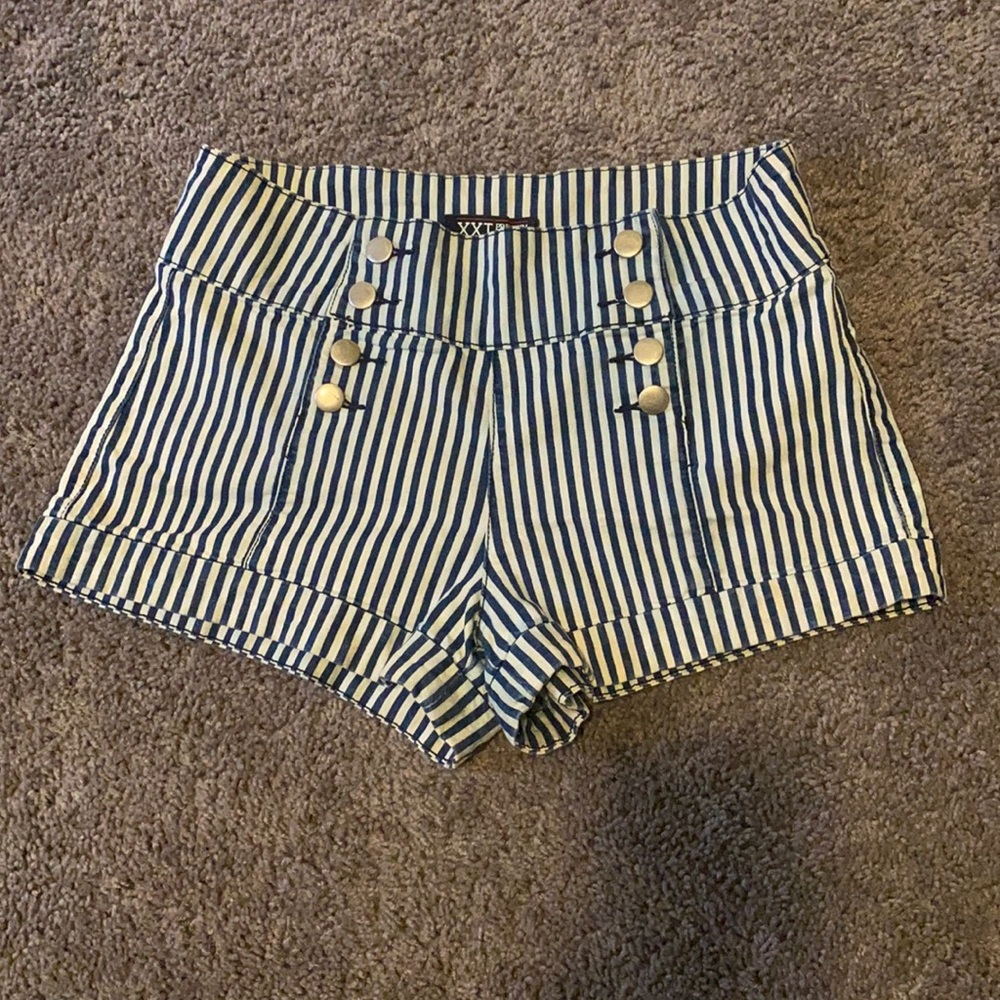Forever 21 shorts